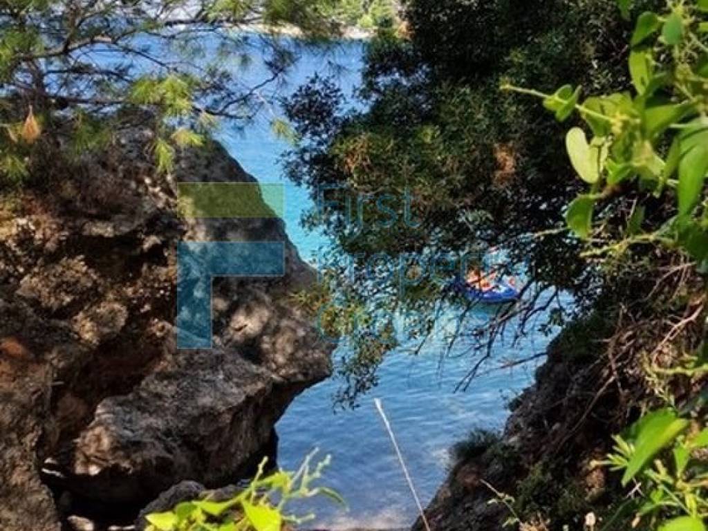 Gradjevinsko zemljiste, Prodaja, Omis, Omis