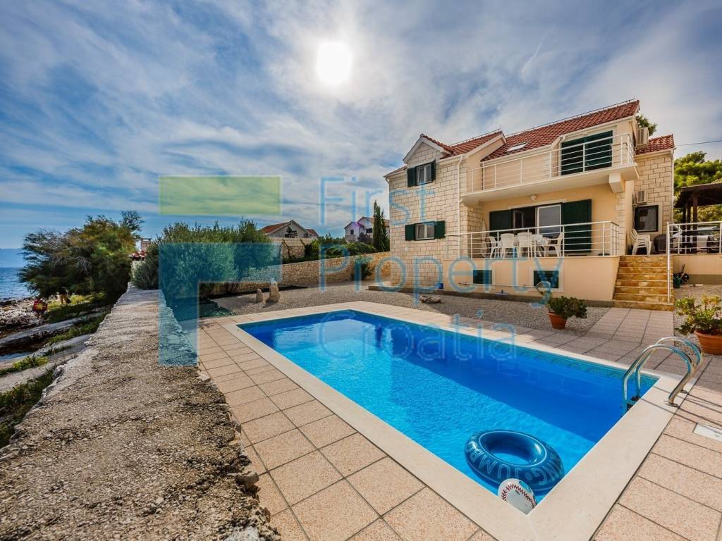 Vila, Prodaja, Supetar, Supetar