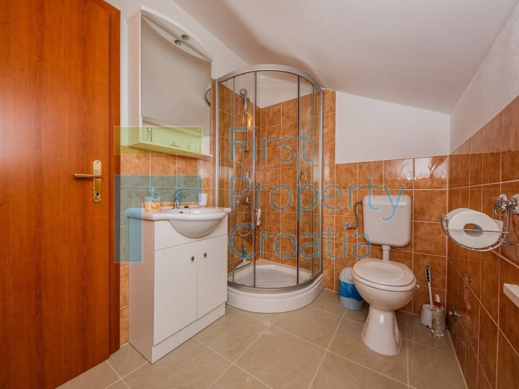 Vila, Prodaja, Supetar, Supetar
