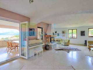 Vila, Prodaja, Supetar, Supetar