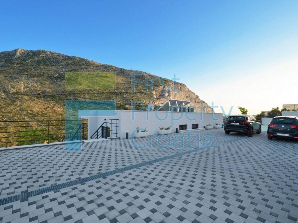 Vila, Prodaja, Split, Split