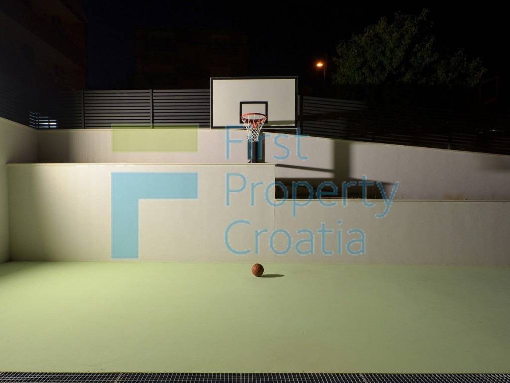 Vila, Prodaja, Split, Split