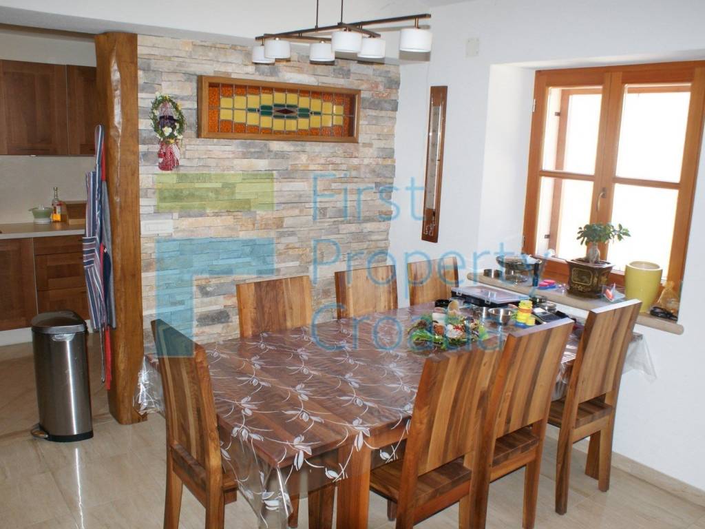 Vila, Prodaja, Rogoznica, Rogoznica