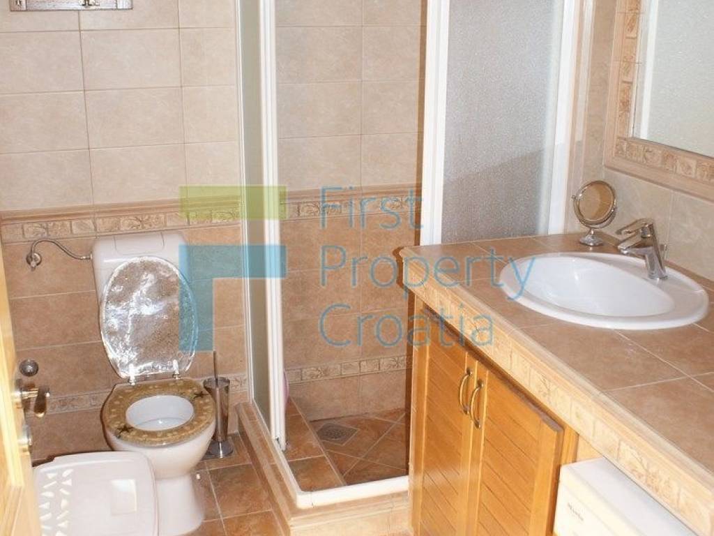 Vila, Prodaja, Rogoznica, Rogoznica