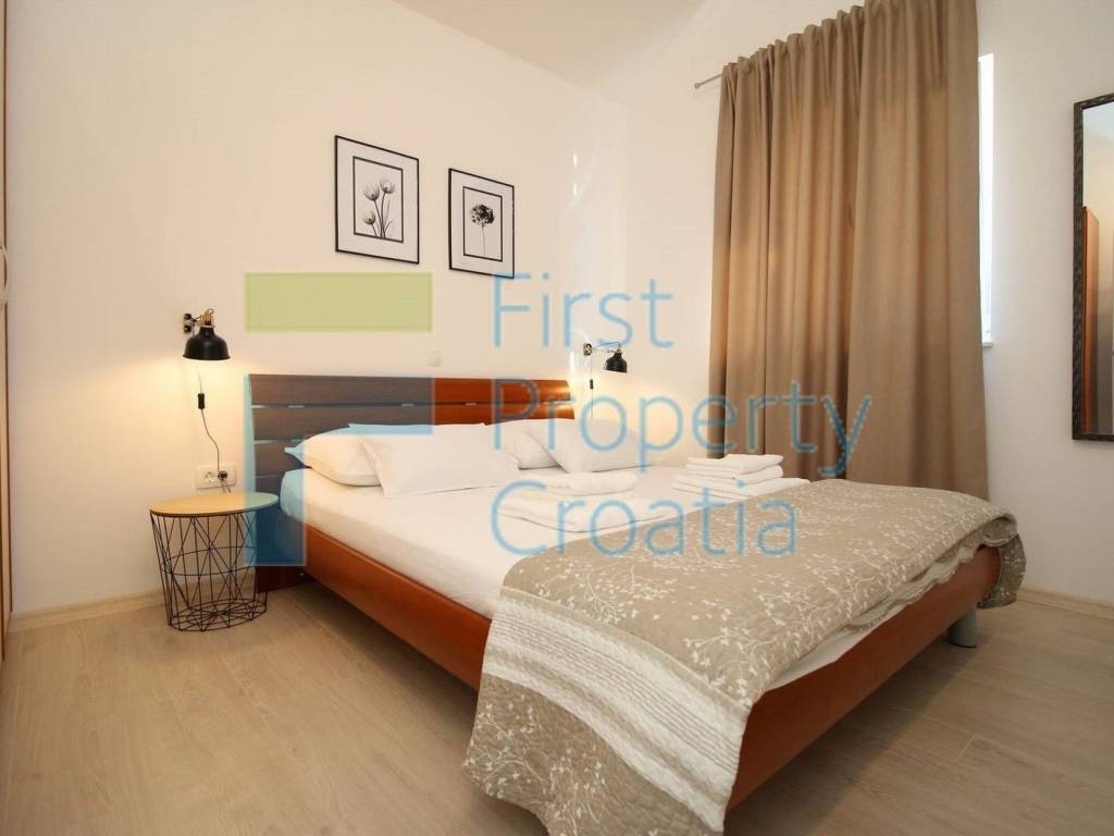 Samostojeca kuca, Prodaja, Rogoznica, Rogoznica