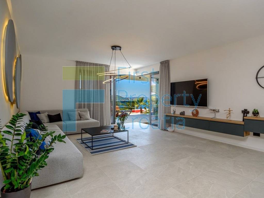 Vila, Prodaja, Trogir, Trogir