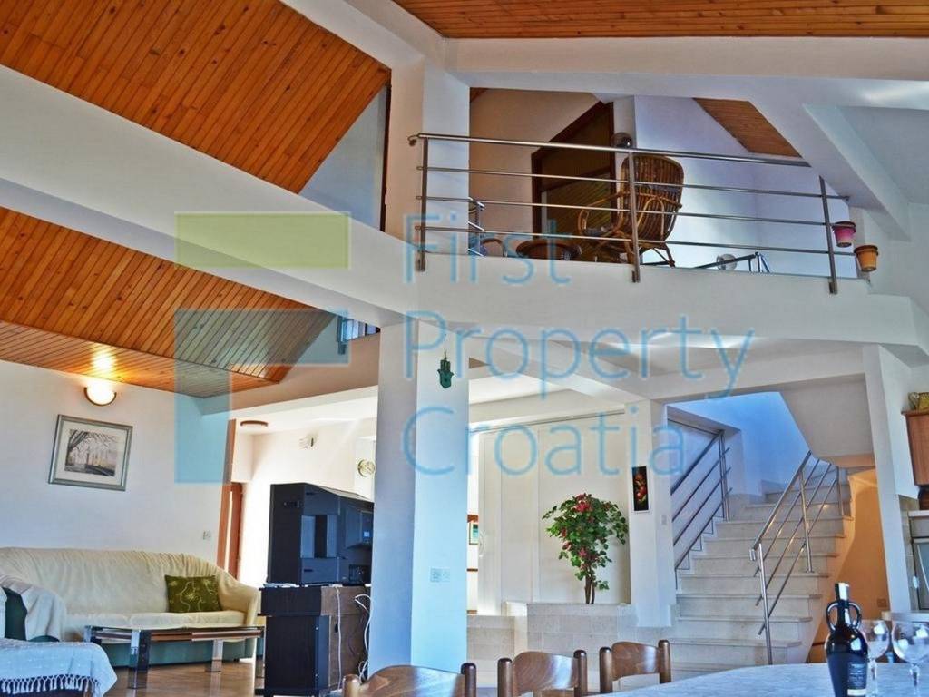 Apartmanska kuca, Prodaja, Trogir, Trogir