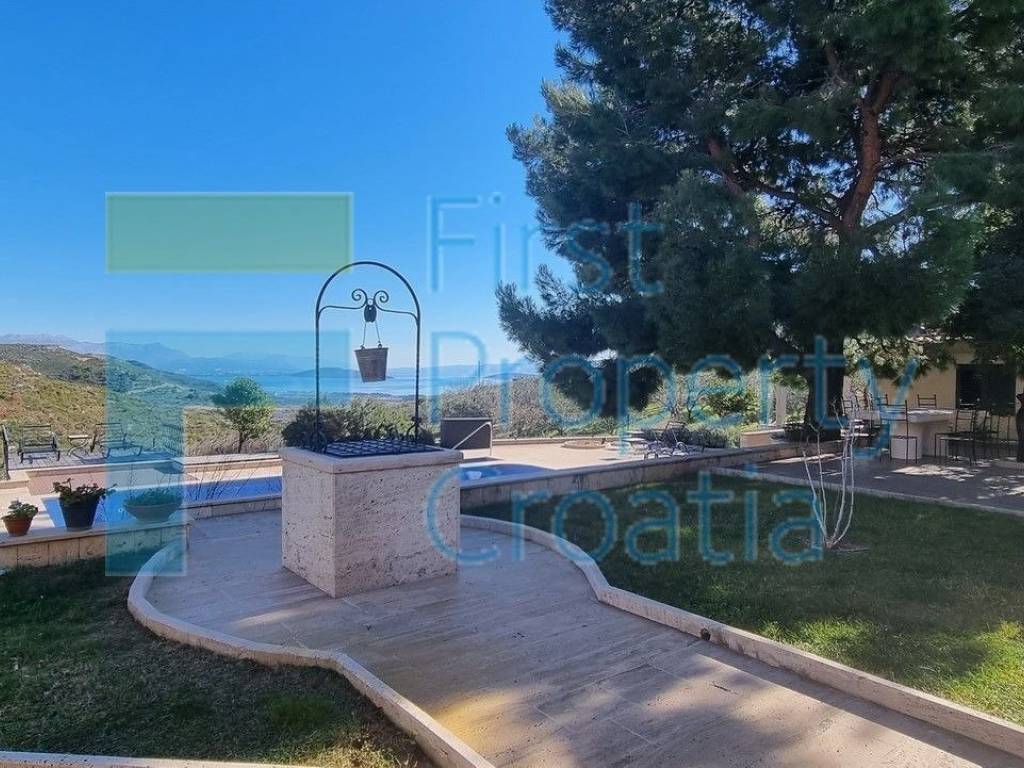 Vila, Prodaja, Trogir, Trogir