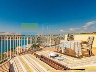 Vila, Prodaja, Trogir, Trogir