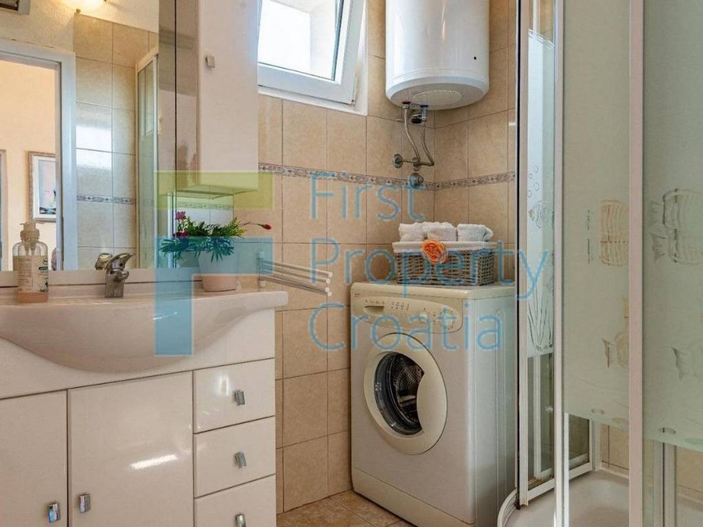 Vila, Prodaja, Trogir, Trogir
