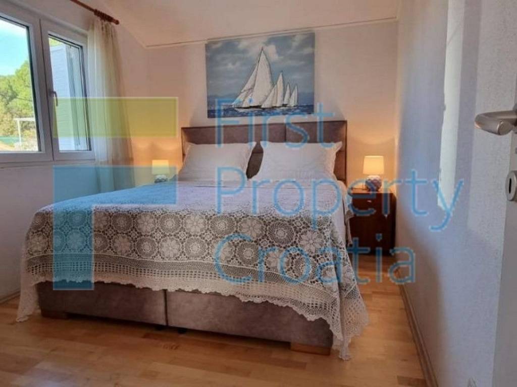 Vila, Prodaja, Trogir, Trogir