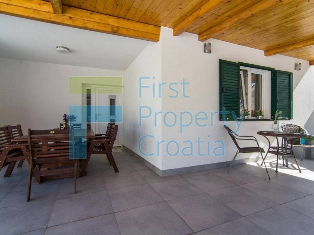 Vila, Prodaja, Trogir, Trogir
