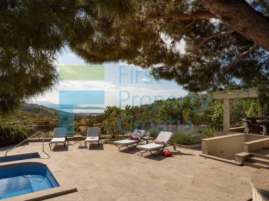 Vila, Prodaja, Trogir, Trogir