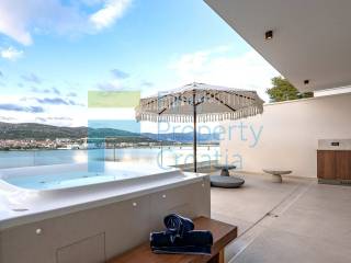 Luksuzna vila, Prodaja, Trogir, Trogir