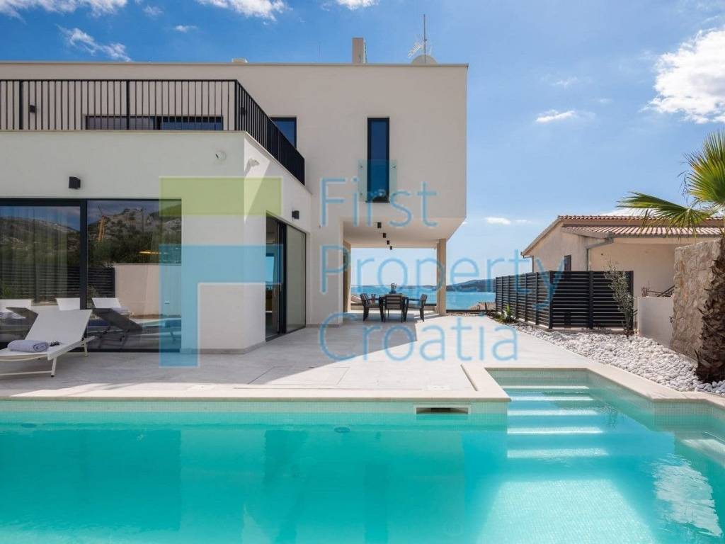 Luksuzna vila, Prodaja, Trogir, Ciovo