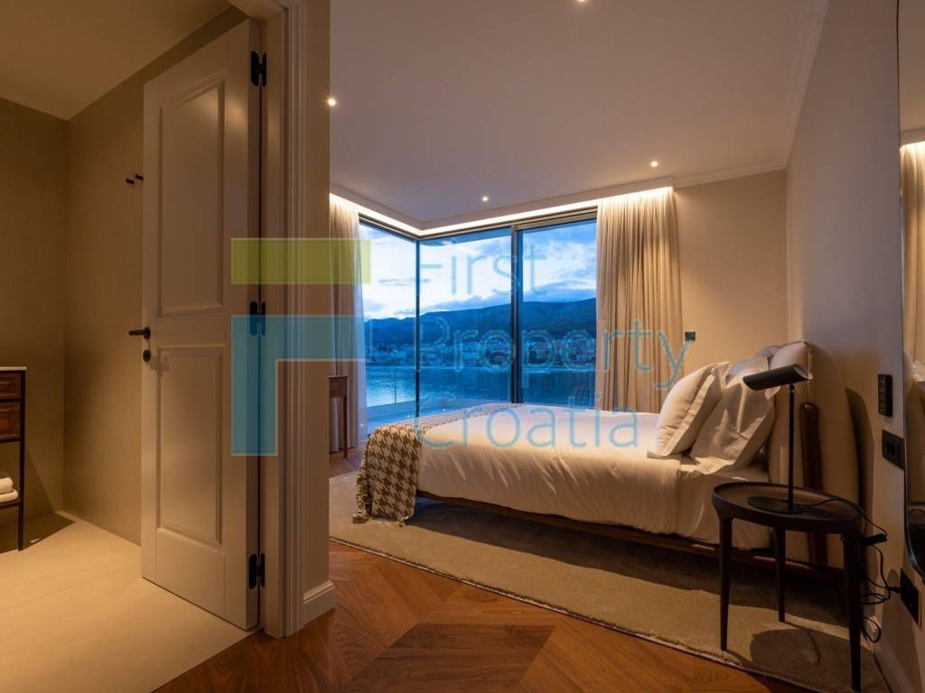 Luksuzna vila, Prodaja, Trogir, Trogir