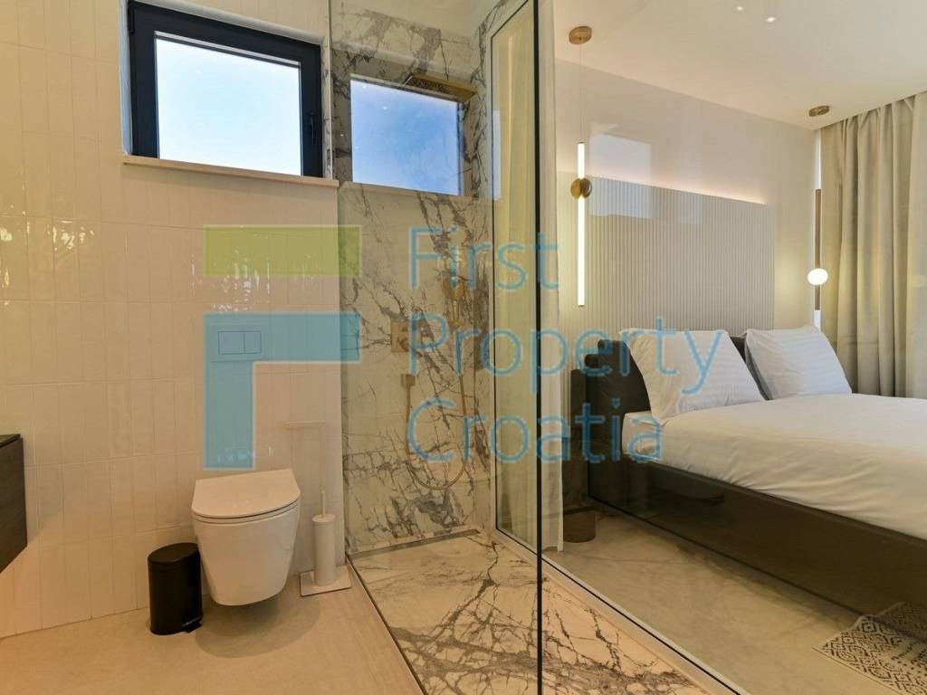 Luksuzna vila, Prodaja, Trogir, Ciovo