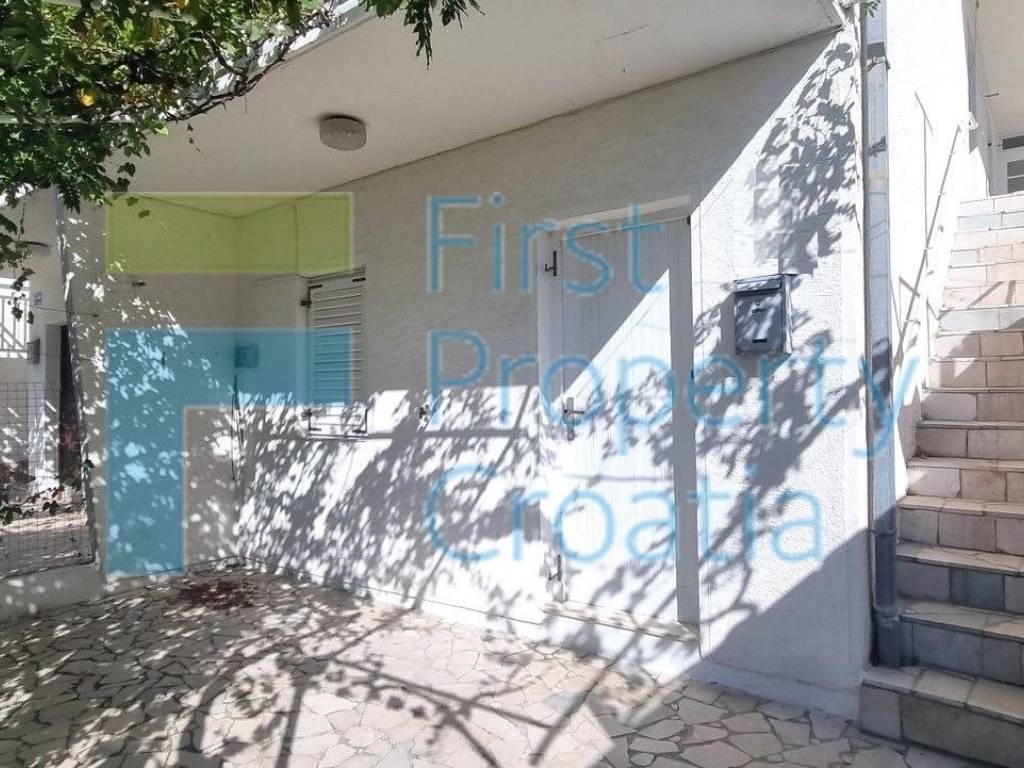 Apartmanska kuca, Prodaja, Omis, Omis