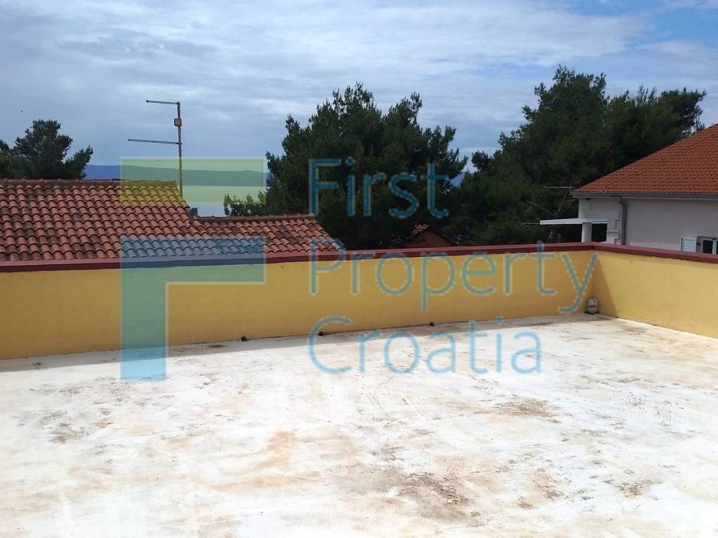 Samostojeca kuca, Prodaja, Selca, Sumartin