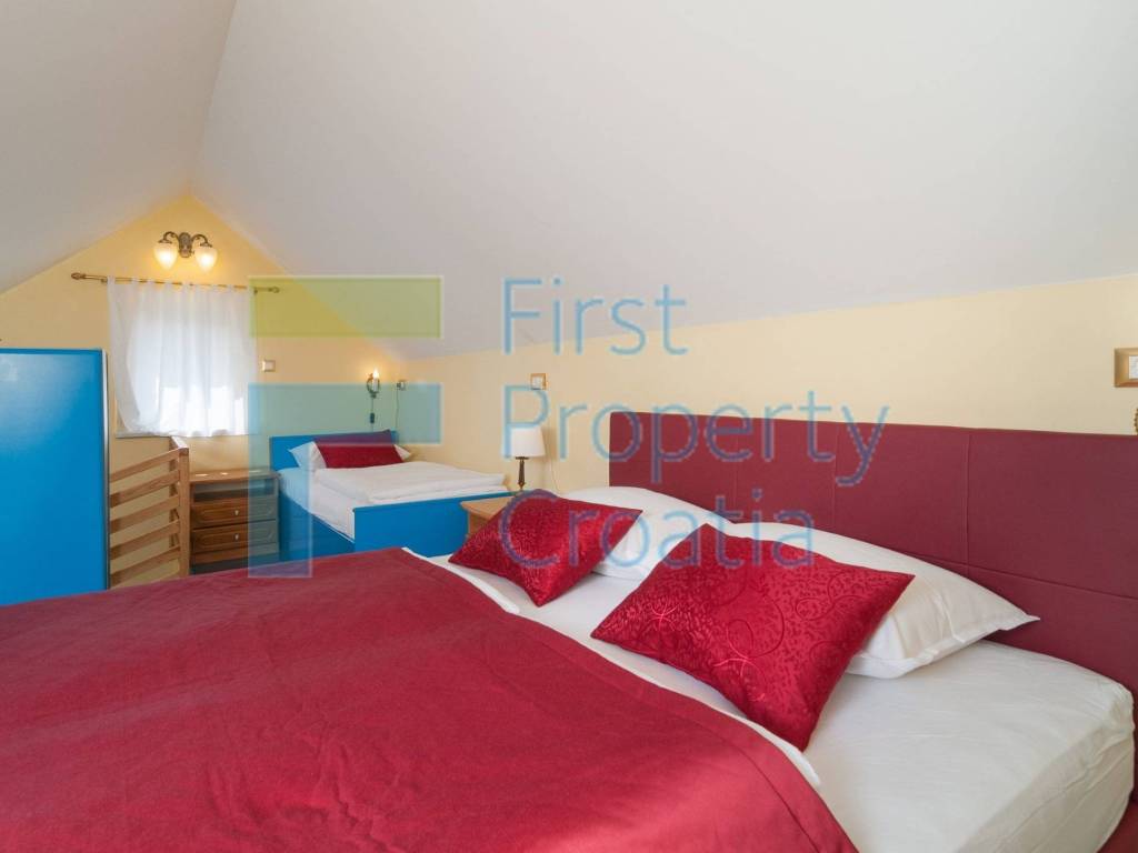 Apartmanska kuca, Prodaja, Omis, Omis