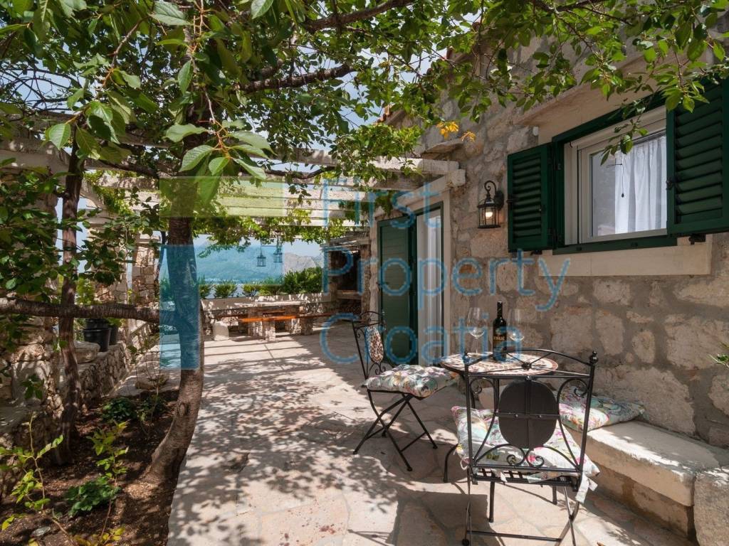 Apartmanska kuca, Prodaja, Omis, Omis
