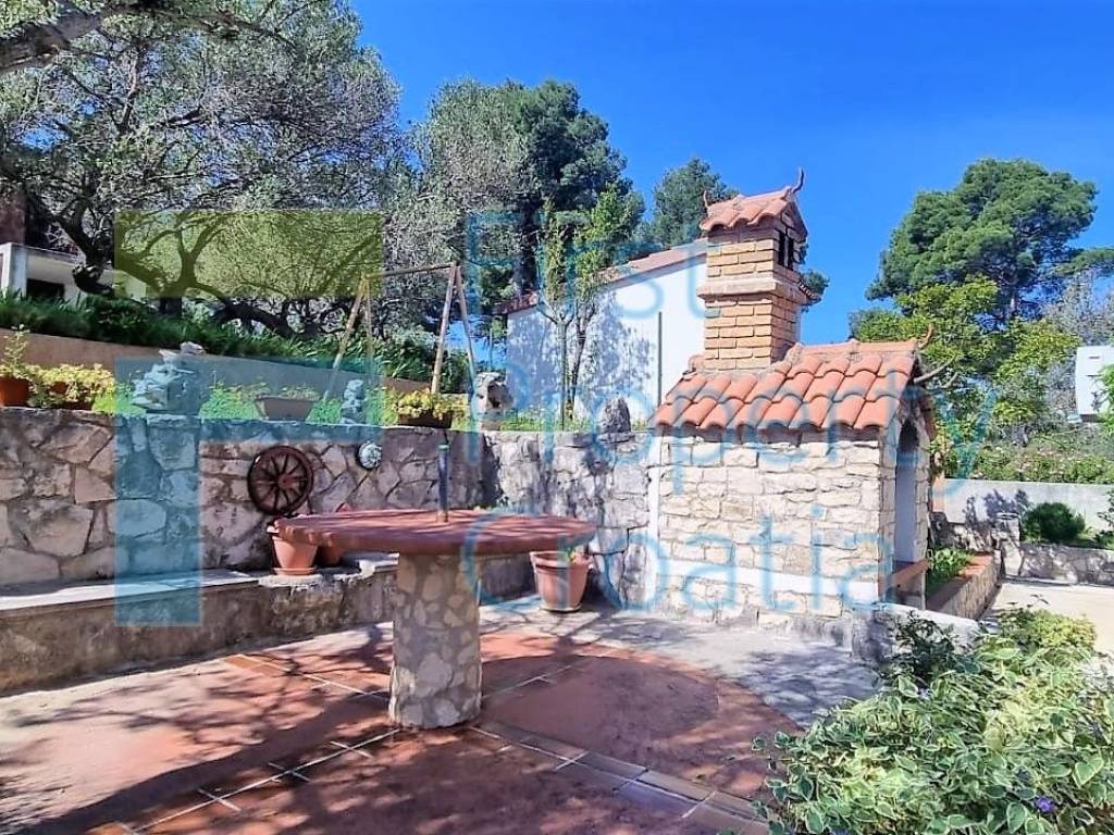 Apartmanska kuca, Prodaja, Supetar, Supetar