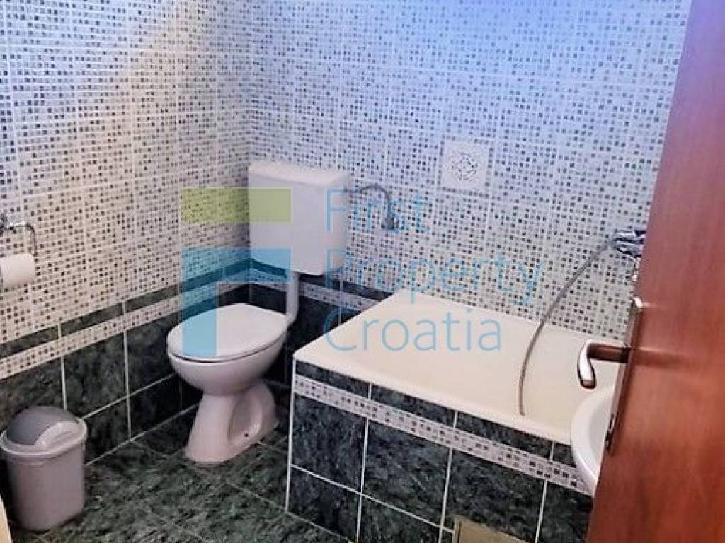 Apartmanska kuca, Prodaja, Supetar, Supetar