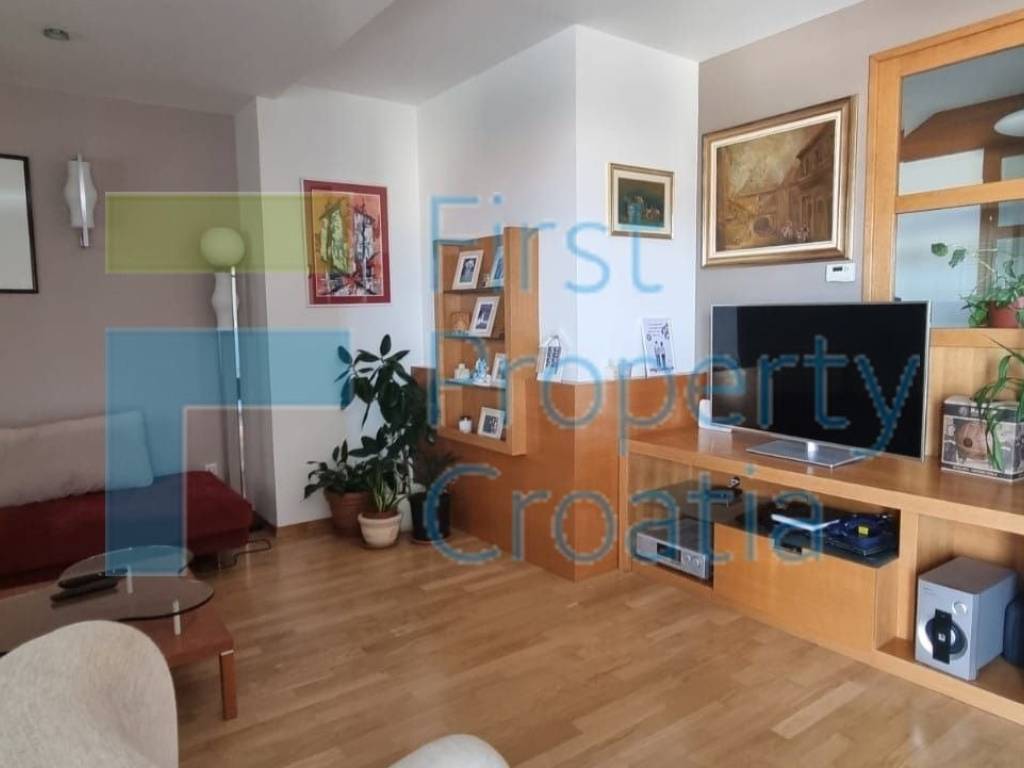 Vila, Prodaja, Split, Split