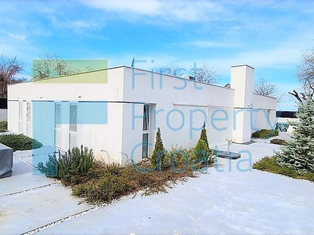 Vila, Prodaja, Nerezisca, Nerezisca