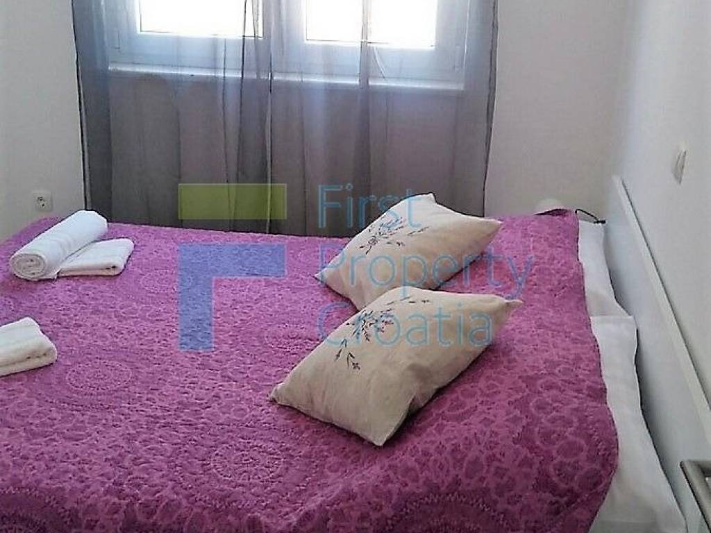 Vila, Prodaja, Rogoznica, Rogoznica