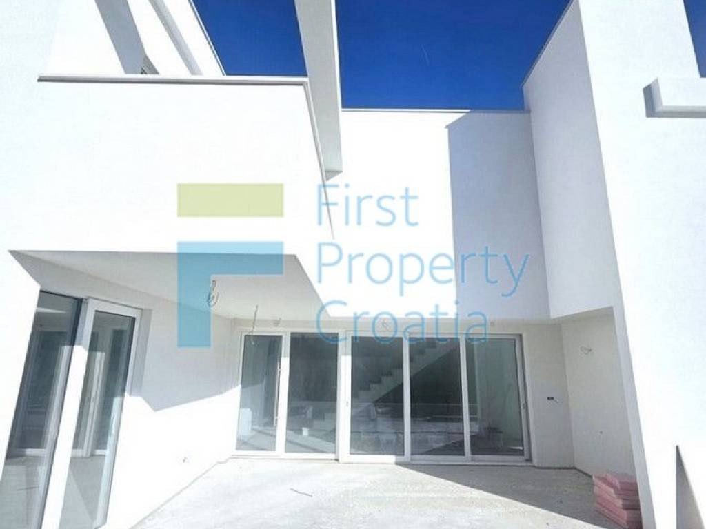 Vila, Prodaja, Trogir, Trogir