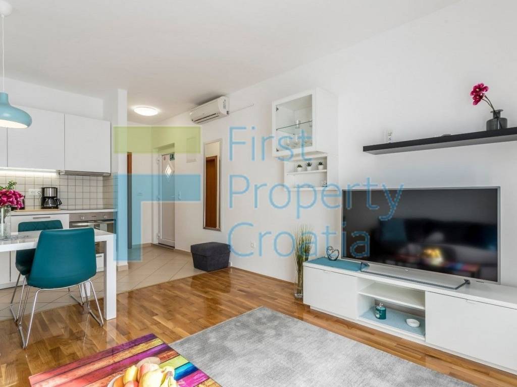 Apartmanska kuca, Prodaja, Trogir, Ciovo