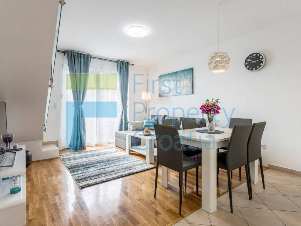 Apartmanska kuca, Prodaja, Trogir, Ciovo