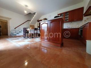 Stone house, Sale, Sutivan, Sutivan