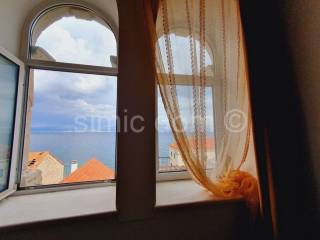 Stone house, Sale, Sutivan, Sutivan