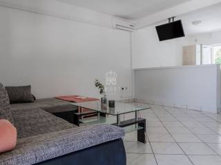 Apartment with a garden, Sale, Vir, Vir