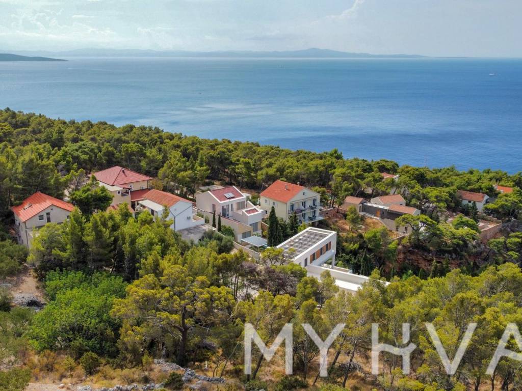 Hvar, Sveta Nedjelja