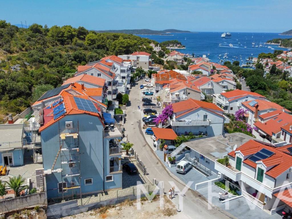 Hvar, Hvar