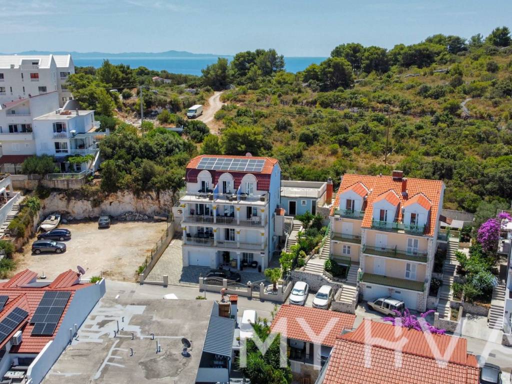 Hvar, Hvar