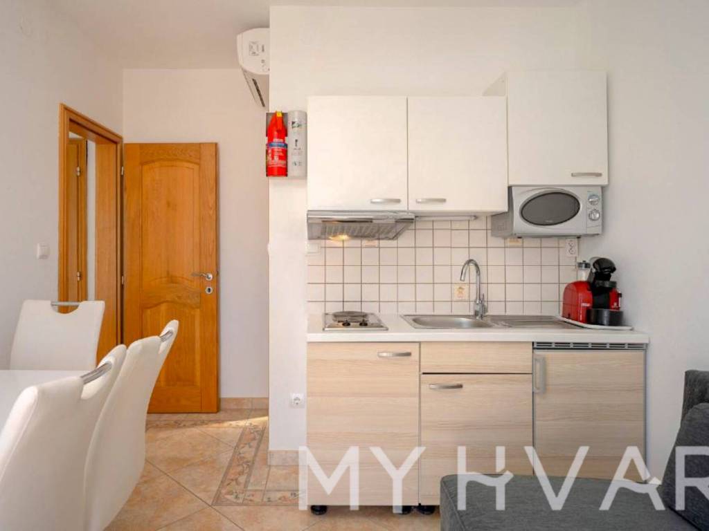 Hvar, Hvar