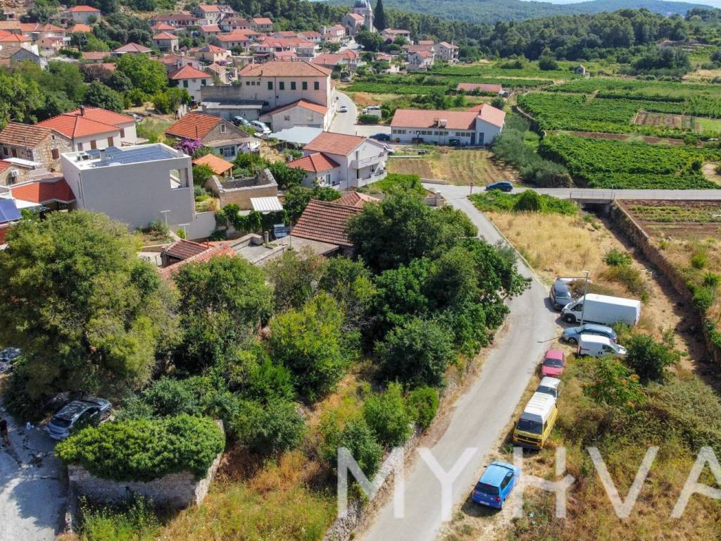 Kamena kuca, Prodaja, Jelsa, Svirce