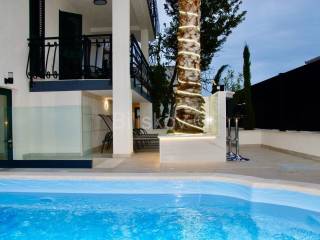 Detached house, Sale, Okrug, Okrug Gornji