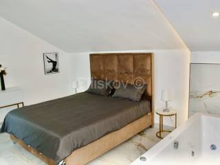 Detached house, Sale, Okrug, Okrug Gornji