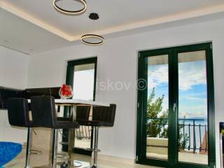 Detached house, Sale, Okrug, Okrug Gornji