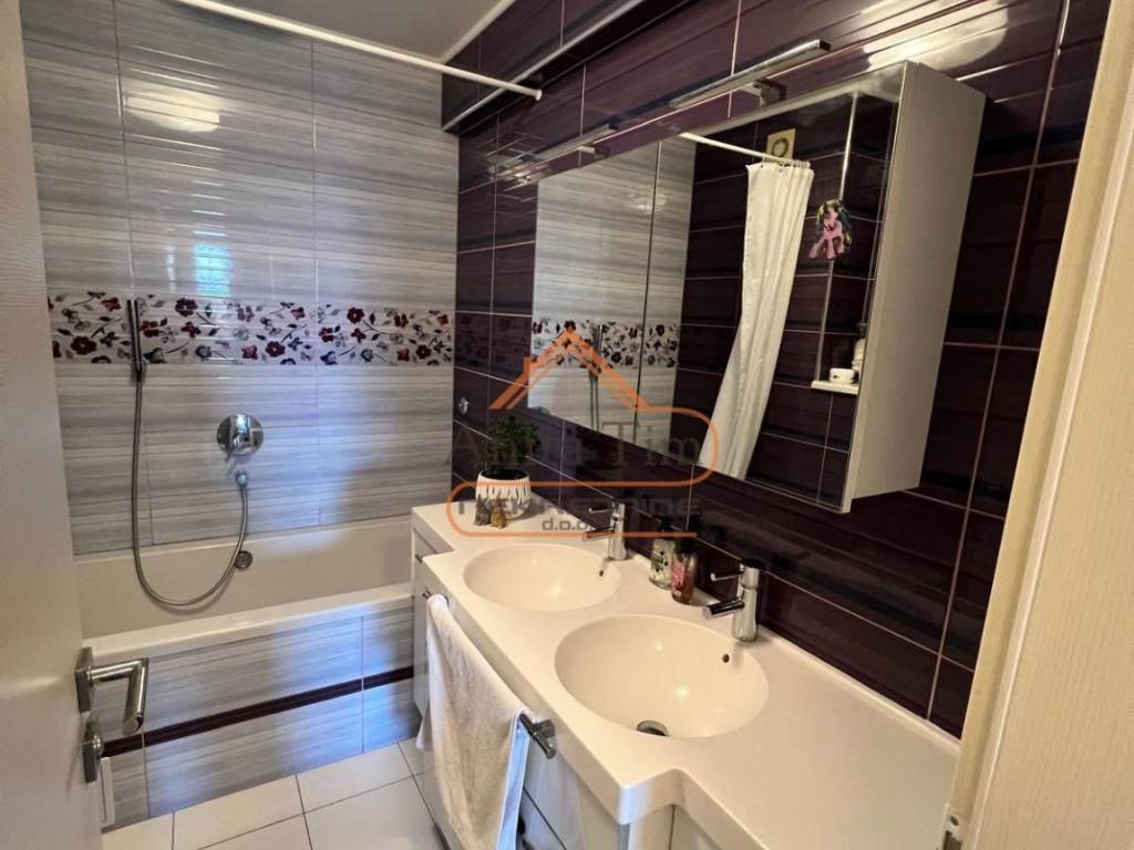 Stan u zgradi, Prodaja, Trogir, Trogir