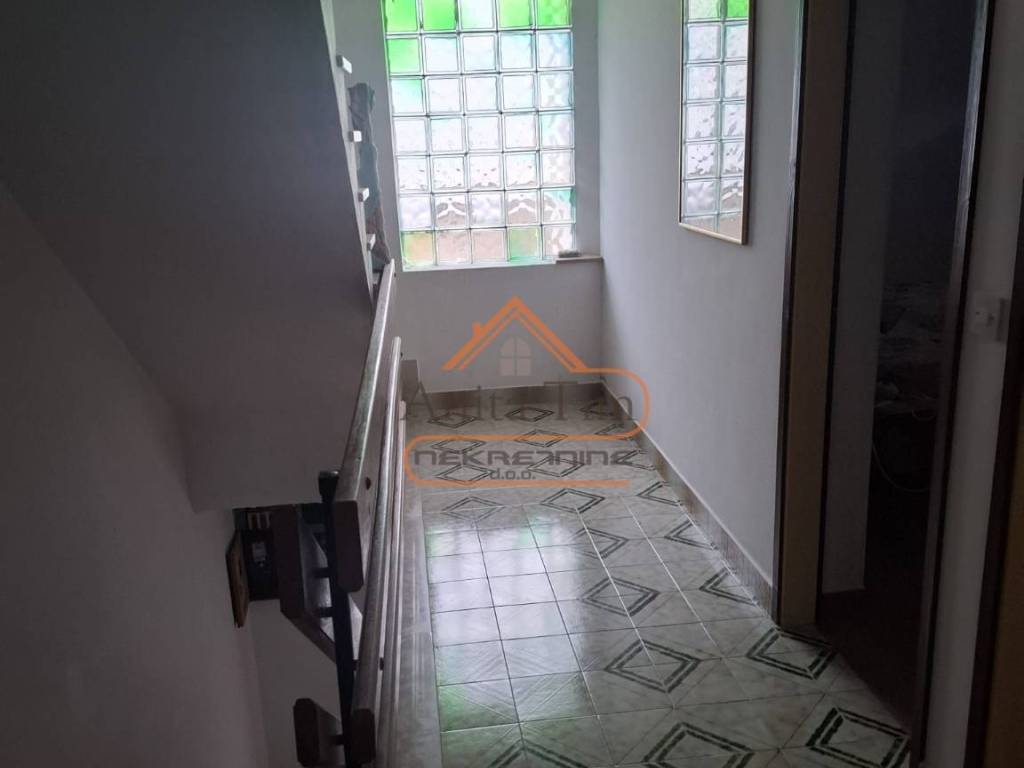 Obiteljska kuca, Prodaja, Solin - Okolica, Kucine