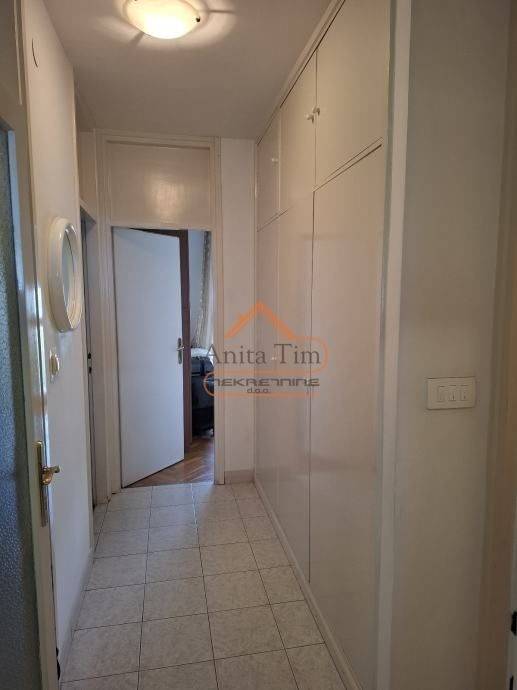 Stan u zgradi, Prodaja, Split, Split