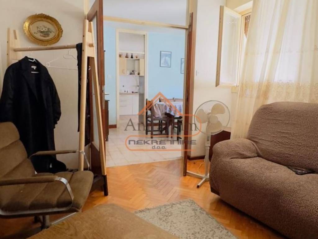 Stan u zgradi, Prodaja, Split, Split