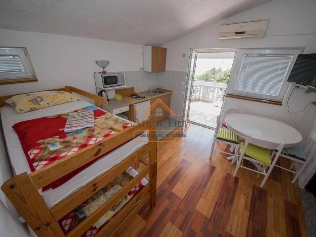 Stambeno poslovni objekt, Prodaja, Starigrad, Starigrad