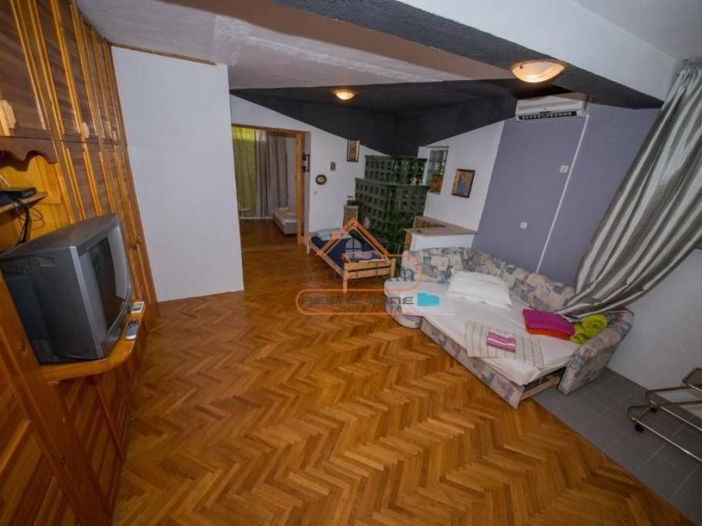 Stambeno poslovni objekt, Prodaja, Starigrad, Starigrad